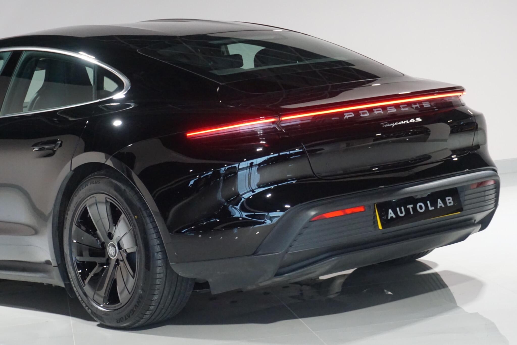 Porsche Taycan Performance 79.2kWh 4S Saloon 4dr Electric Auto 4WD (530 ps)